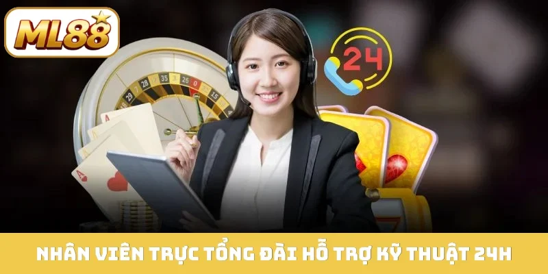 Nhân viên trực tổng đài hỗ trợ kỹ thuật 24h